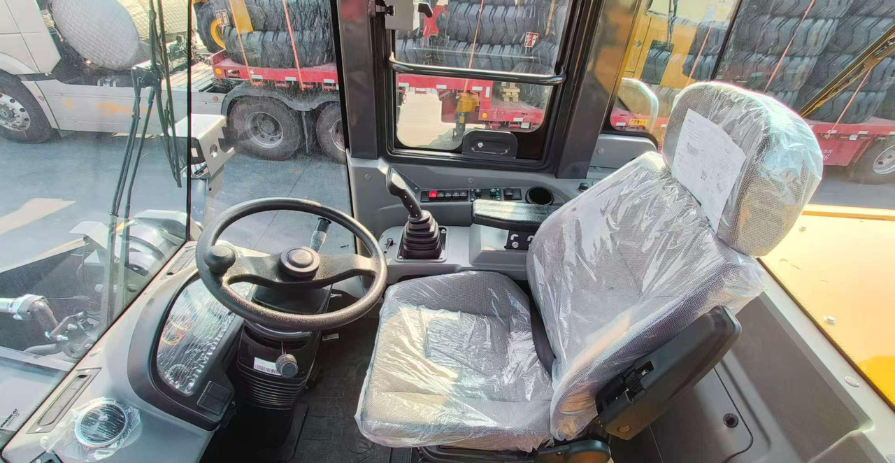 XCMG official ZL50GN 5 ton used hydraulic loader wheeled for sale - Utovarivač točkaš: slika 4 XCMG official ZL50GN 5 ton used hydraulic loader wheeled for sale - Utovarivač točkaš: slika 4