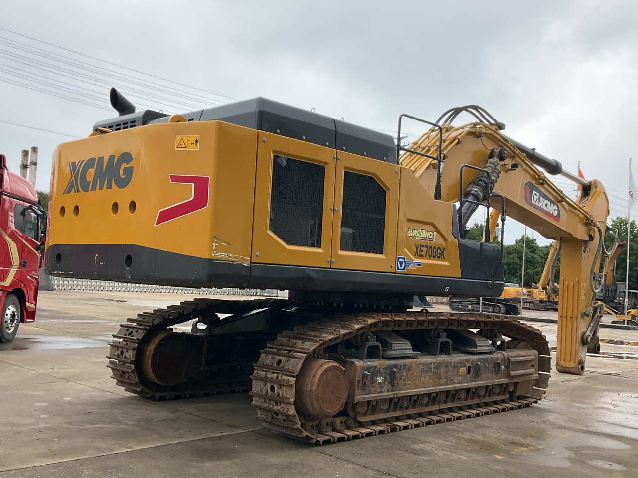 XCMG official heavy crawler excavator 70ton XE700GK for sale - Bager guseničar: slika 3 XCMG official heavy crawler excavator 70ton XE700GK for sale - Bager guseničar: slika 3