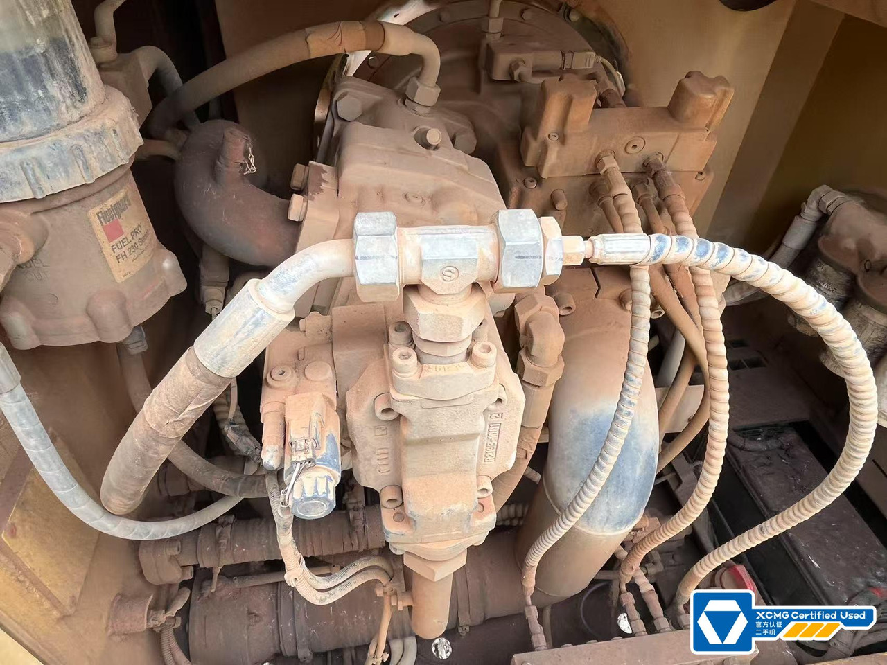 XCMG second hand XR280E crawler track drilling rig machine - Veliki kamon za bušenje: slika 2 XCMG second hand XR280E crawler track drilling rig machine - Veliki kamon za bušenje: slika 2