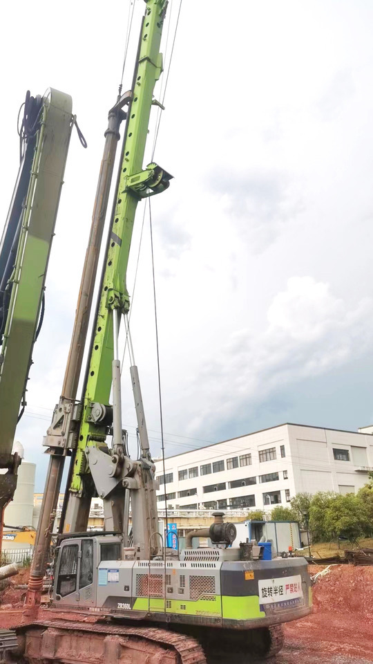 Zoomlion ZR360L used 2022 Rotary Drilling Rig price - Veliki kamon za bušenje: slika 5 Zoomlion ZR360L used 2022 Rotary Drilling Rig price - Veliki kamon za bušenje: slika 5