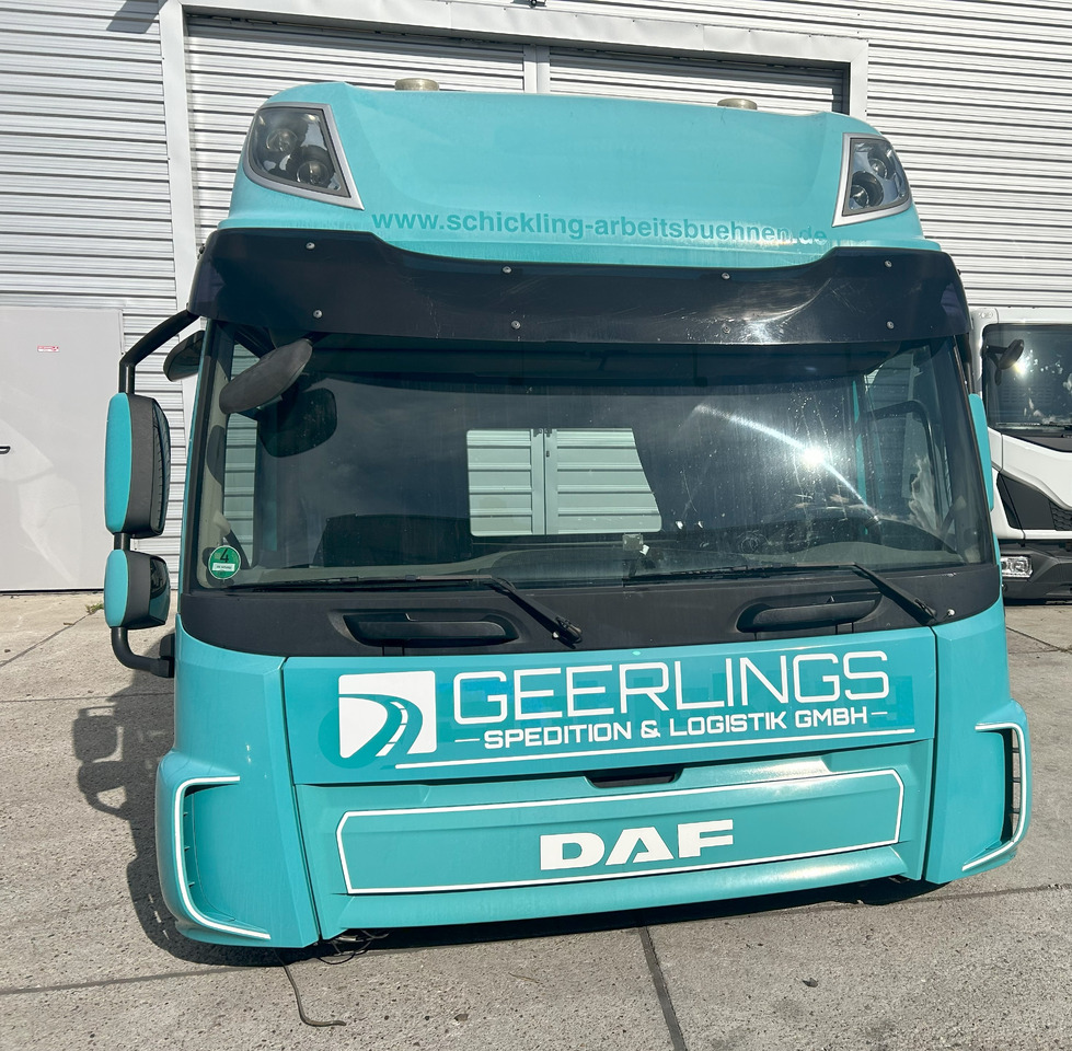 DAF CF EURO 6 SPACE CAB - Kabina: slika 2 DAF CF EURO 6 SPACE CAB - Kabina: slika 2