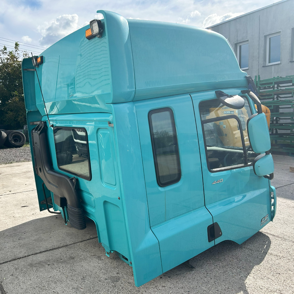 DAF CF EURO 6 SPACE CAB - Kabina: slika 4 DAF CF EURO 6 SPACE CAB - Kabina: slika 4