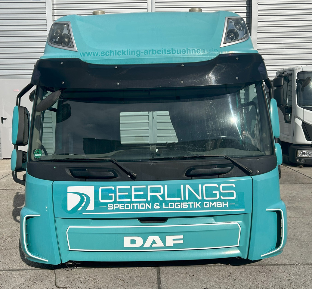 DAF CF EURO 6 SPACE CAB - Kabina: slika 1 DAF CF EURO 6 SPACE CAB - Kabina: slika 1