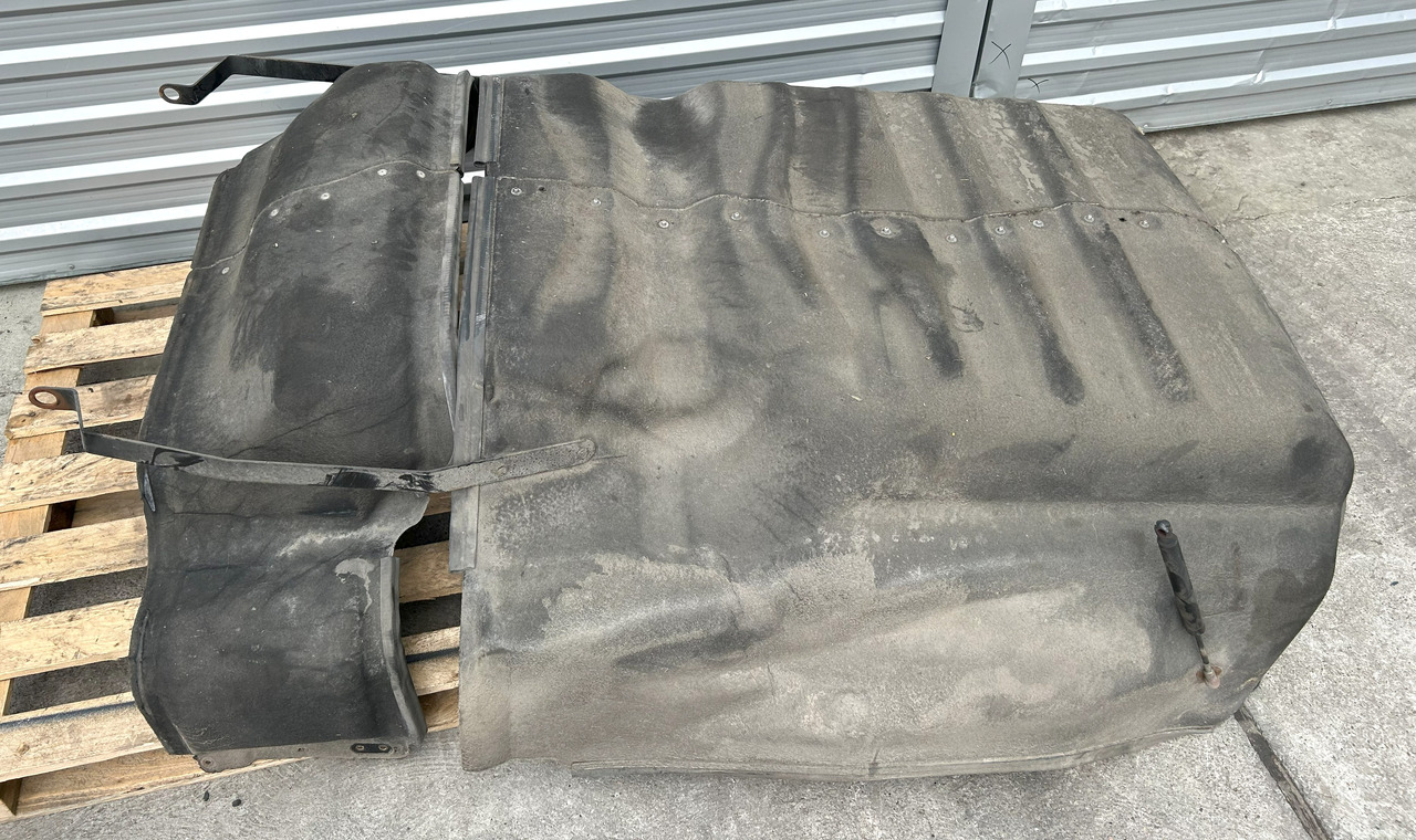 DAF XF 106 480 SOUNDPROOFING ECOLOGY ENGINE - Kabina i enterijer: slika 2 DAF XF 106 480 SOUNDPROOFING ECOLOGY ENGINE - Kabina i enterijer: slika 2
