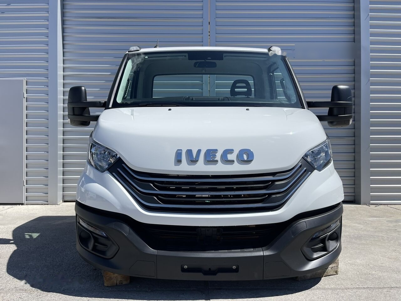 IVECO DAILY VII 72-210 for IVECO DAILY 75-210 - Kabina: slika 2 IVECO DAILY VII 72-210 for IVECO DAILY 75-210 - Kabina: slika 2