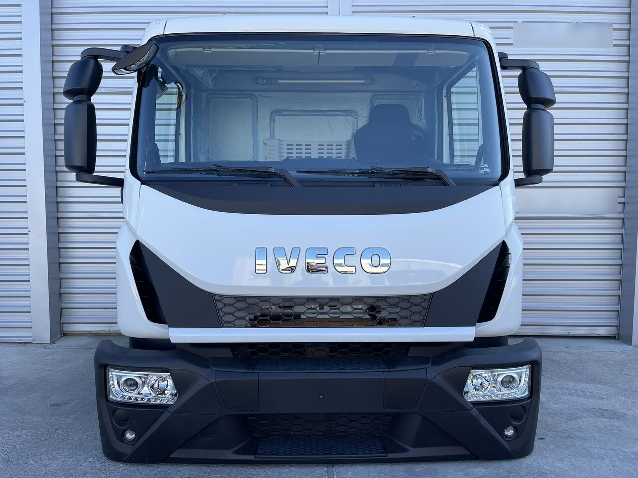 IVECO Eurocargo 75,120,150 for IVECO Eurocargo DAY cabine Fahrerhaus Cab - Kabina za Automobil: slika 5 IVECO Eurocargo 75,120,150 for IVECO Eurocargo DAY cabine Fahrerhaus Cab - Kabina za Automobil: slika 5