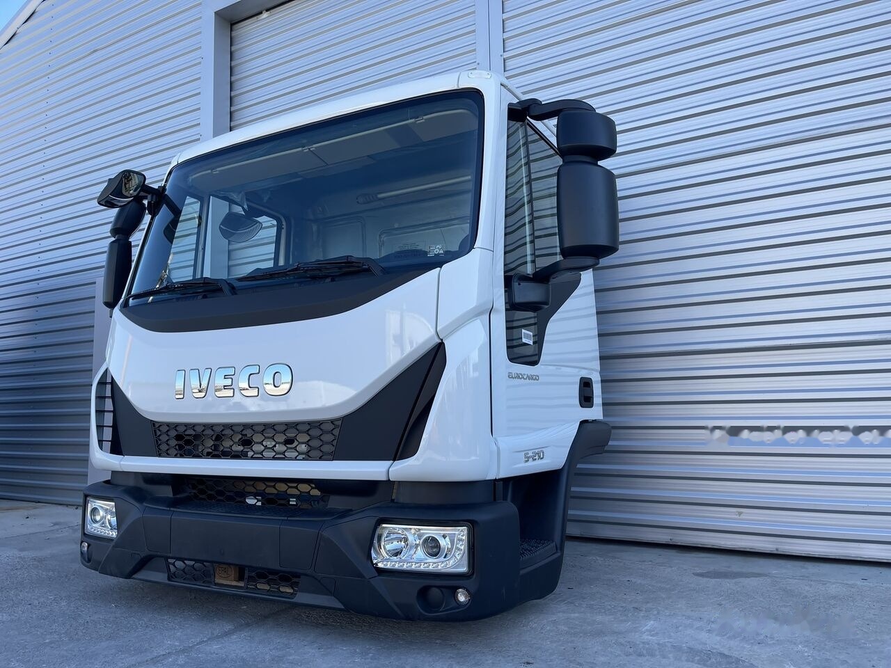 IVECO Eurocargo for IVECO Eurocargo DAY cabine - Kabina za Automobil: slika 1 IVECO Eurocargo for IVECO Eurocargo DAY cabine - Kabina za Automobil: slika 1