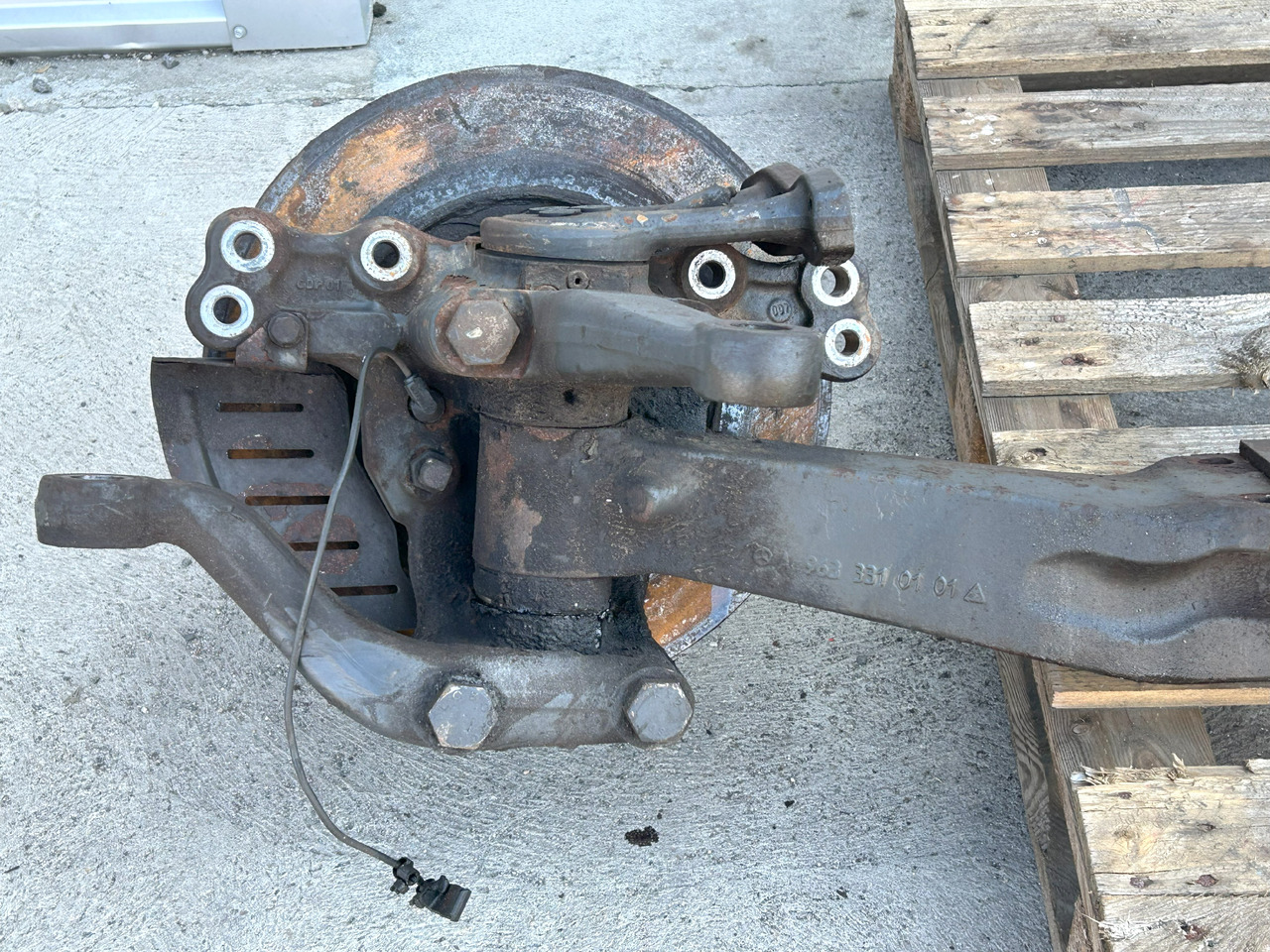 MERCEDES AROCS MP4 AXLE + HUBS FRONT - Suspenzija: slika 2 MERCEDES AROCS MP4 AXLE + HUBS FRONT - Suspenzija: slika 2