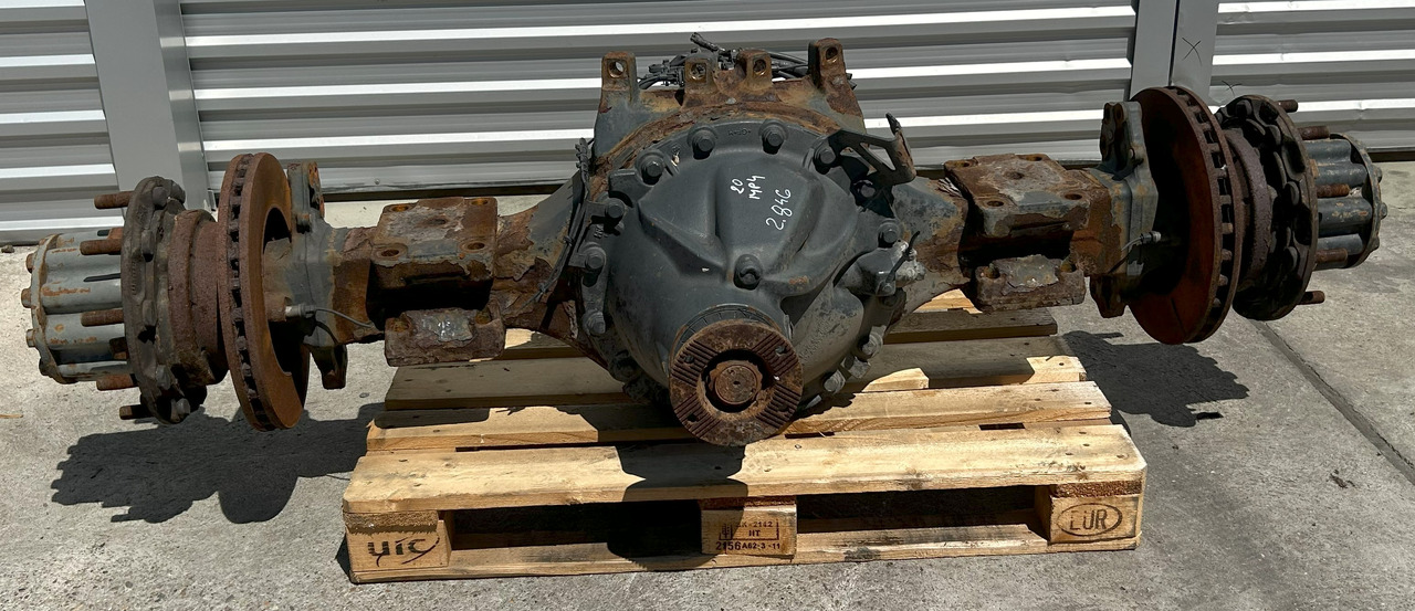 MERCEDES-BENZ REAR AXLE + HUBS ACTROS MP4 R440-13 2,846 - Zadnja osovina za Kamion: slika 1 MERCEDES-BENZ REAR AXLE + HUBS ACTROS MP4 R440-13 2,846 - Zadnja osovina za Kamion: slika 1