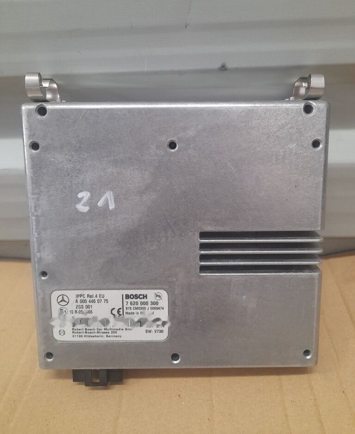 Mercedes-Benz A0004460775 / 7620000300 ACTROS MP4 truck - Upravljačka jedinica za Kamion: slika 1 Mercedes-Benz A0004460775 / 7620000300 ACTROS MP4 truck - Upravljačka jedinica za Kamion: slika 1