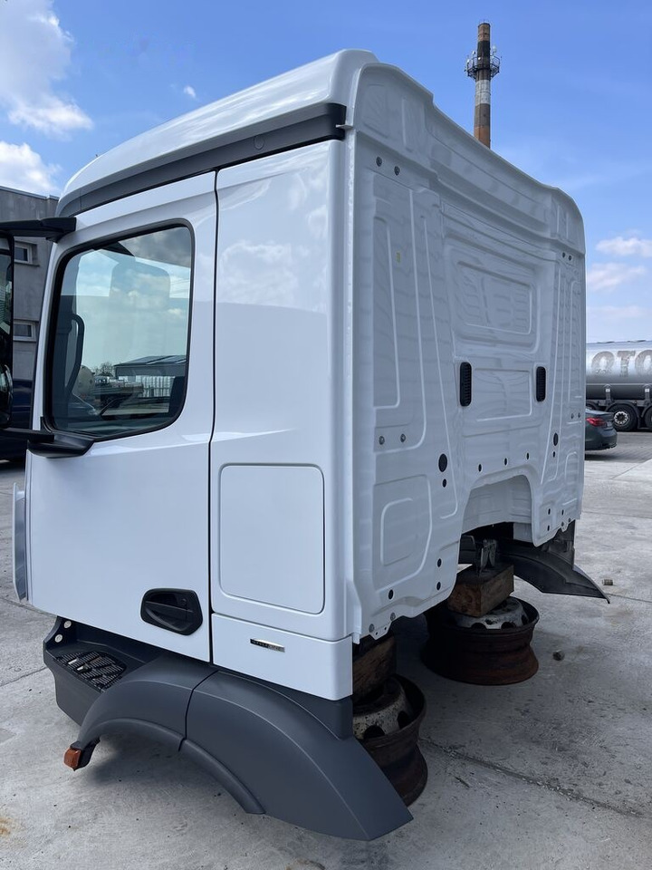 Mercedes-Benz ACTROS ANTOS AROCS Fahrerhaus Cabine 170mm truck - Kabina za Kamion: slika 5 Mercedes-Benz ACTROS ANTOS AROCS Fahrerhaus Cabine 170mm truck - Kabina za Kamion: slika 5