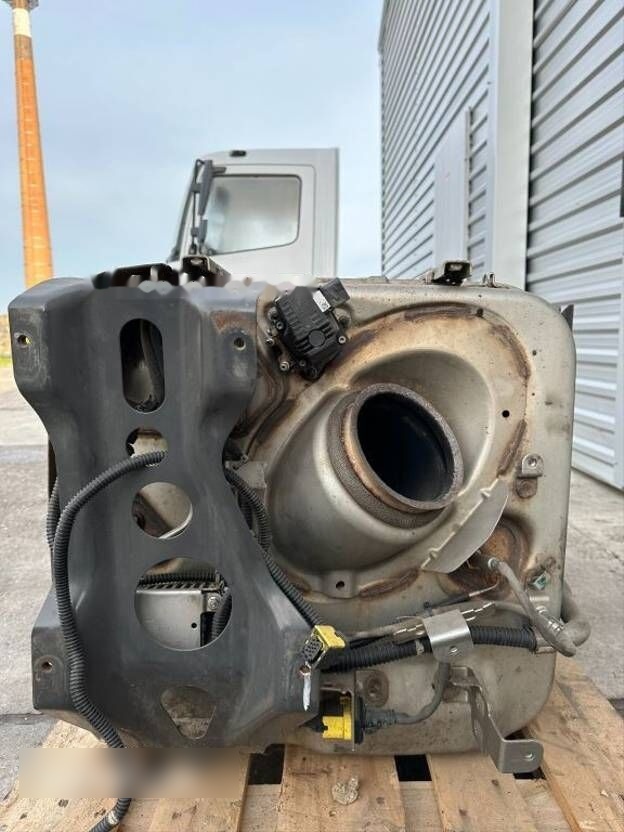 Mercedes-Benz ACTROS MP4 A0084902212 truck - Katalizator za Kamion: slika 3 Mercedes-Benz ACTROS MP4 A0084902212 truck - Katalizator za Kamion: slika 3