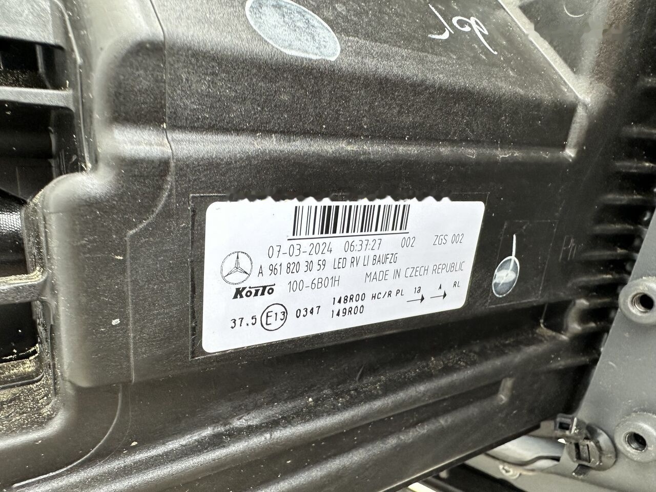 Mercedes-Benz ACTROS MP4 MP5 A9618203159 A9618203059 Mercedes-Benz A 9608801690 A9618203159 A9618203059 - Branik za Kamion: slika 5 Mercedes-Benz ACTROS MP4 MP5 A9618203159 A9618203059 Mercedes-Benz A 9608801690 A9618203159 A9618203059 - Branik za Kamion: slika 5