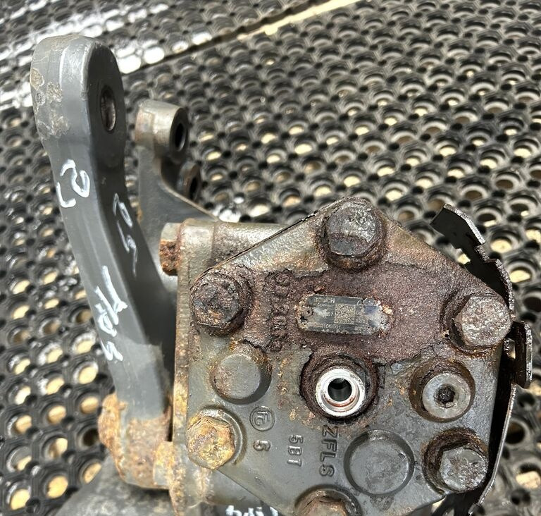 Mercedes-Benz ACTROS MP4 truck - Upravljački sistem za Kamion: slika 3 Mercedes-Benz ACTROS MP4 truck - Upravljački sistem za Kamion: slika 3