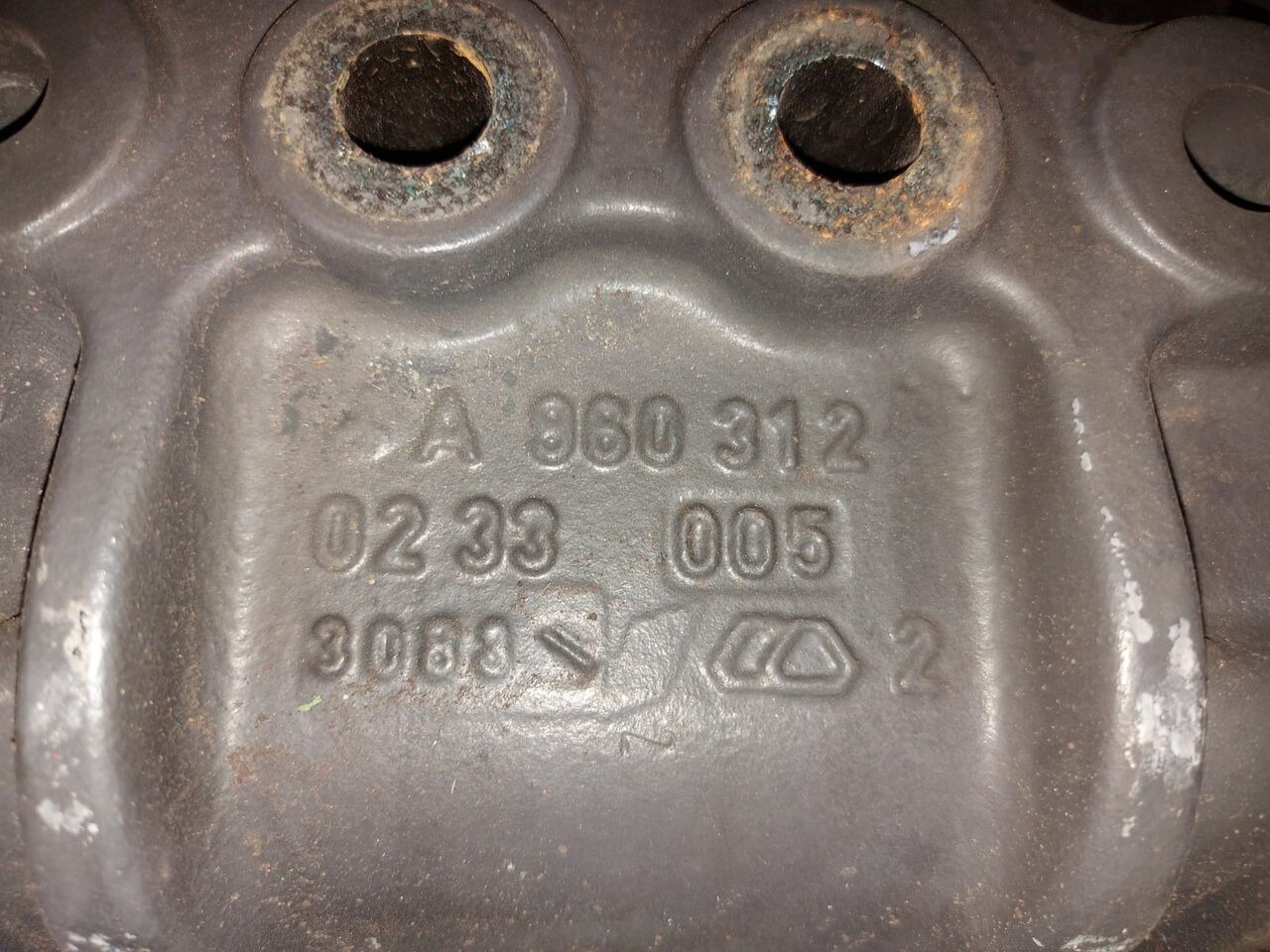 Suport arc Mercedes-Benz A9603120233 Mercedes-Benz ACTROS MP4 truck - Suspenzija za Kamion: slika 2 Suport arc Mercedes-Benz A9603120233 Mercedes-Benz ACTROS MP4 truck - Suspenzija za Kamion: slika 2