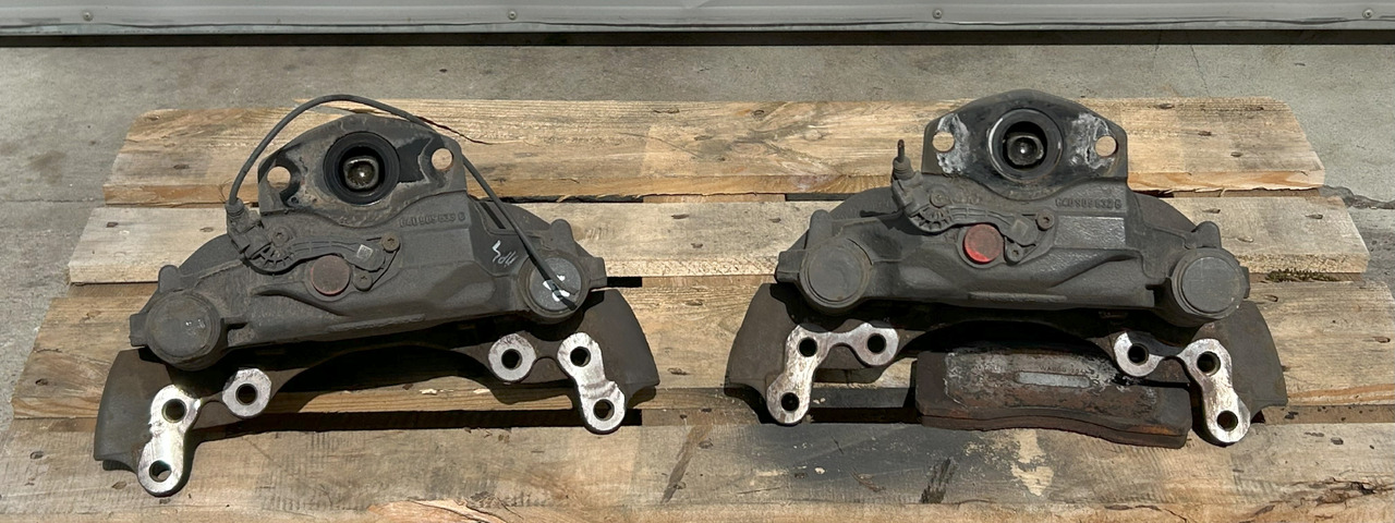 WABCO REAR BRAKE CALIPER SET MERCEDES ACTROS MP4 - Sklopovi kočnice: slika 1 WABCO REAR BRAKE CALIPER SET MERCEDES ACTROS MP4 - Sklopovi kočnice: slika 1