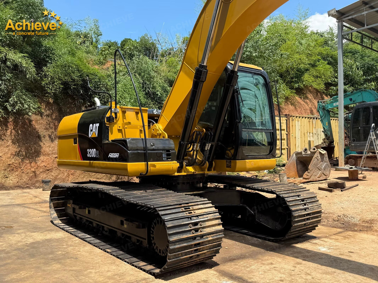 CATERPILLAR 【ACHIEVE】TOP CONDITION!!! CAT 320D2L tracked excavator - Bager guseničar: slika 5 CATERPILLAR 【ACHIEVE】TOP CONDITION!!! CAT 320D2L tracked excavator - Bager guseničar: slika 5