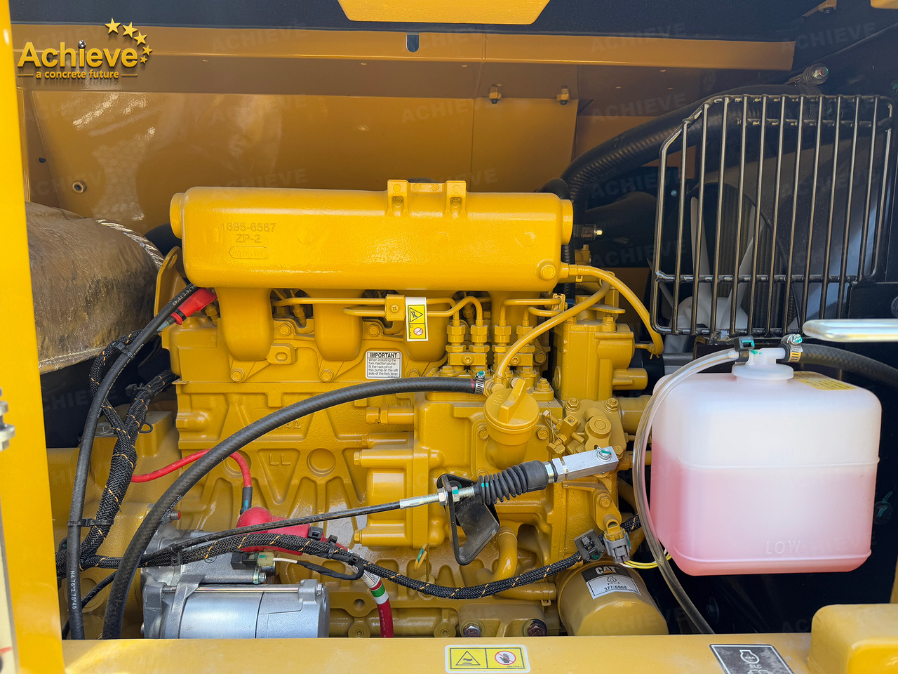 Bager guseničar CATERPILLAR CAT®2025 306.5 Mini Hydraulic Excavator UD 0.25 m³ 36.5/2400 kw/rpm C2.4T 105 L【ACHIEVE】 TOP CONDITION!!!: slika 15 Bager guseničar CATERPILLAR CAT®2025 306.5 Mini Hydraulic Excavator UD 0.25 m³ 36.5/2400 kw/rpm C2.4T 105 L【ACHIEVE】 TOP CONDITION!!!: slika 15