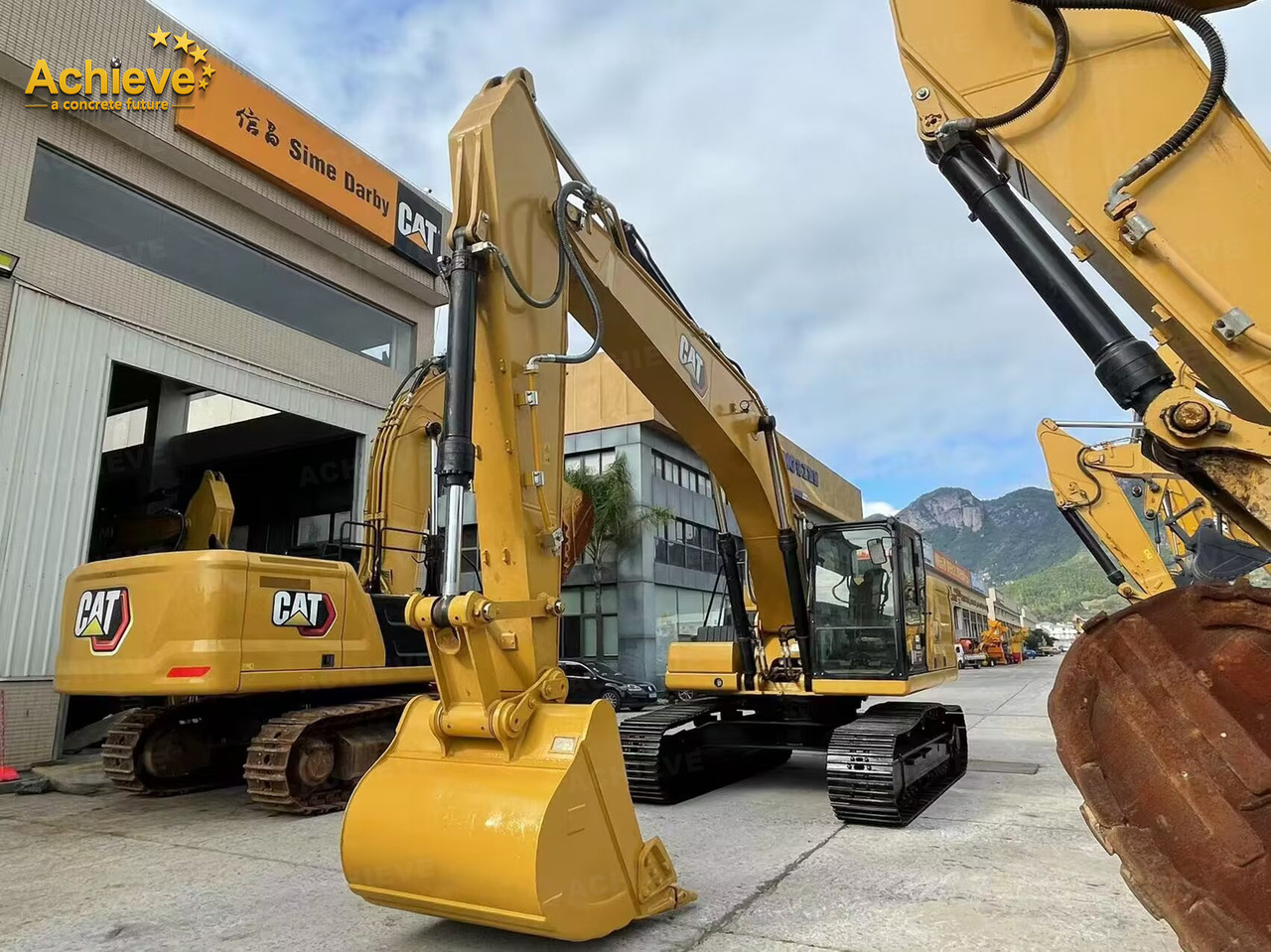 CATERPILLAR Caterpillar's new generation CAT®330 GC hydraulic excavator 1.6 m³ 151/2200 kw/rpm Cat® C7.1 474 L 【ACHIEVE】 TOP CONDITION!!! - Bager guseničar: slika 2 CATERPILLAR Caterpillar's new generation CAT®330 GC hydraulic excavator 1.6 m³ 151/2200 kw/rpm Cat® C7.1 474 L 【ACHIEVE】 TOP CONDITION!!! - Bager guseničar: slika 2