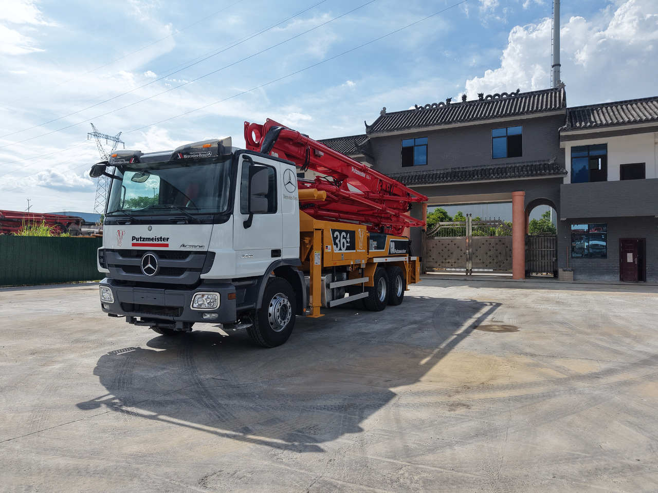 PUTZMEISTER Mercedes-Benz M36-4 2018 ACTROS 3341【ACHIEVE】TOP CONDITION!!! - Auto pumpa za beton: slika 2 PUTZMEISTER Mercedes-Benz M36-4 2018 ACTROS 3341【ACHIEVE】TOP CONDITION!!! - Auto pumpa za beton: slika 2