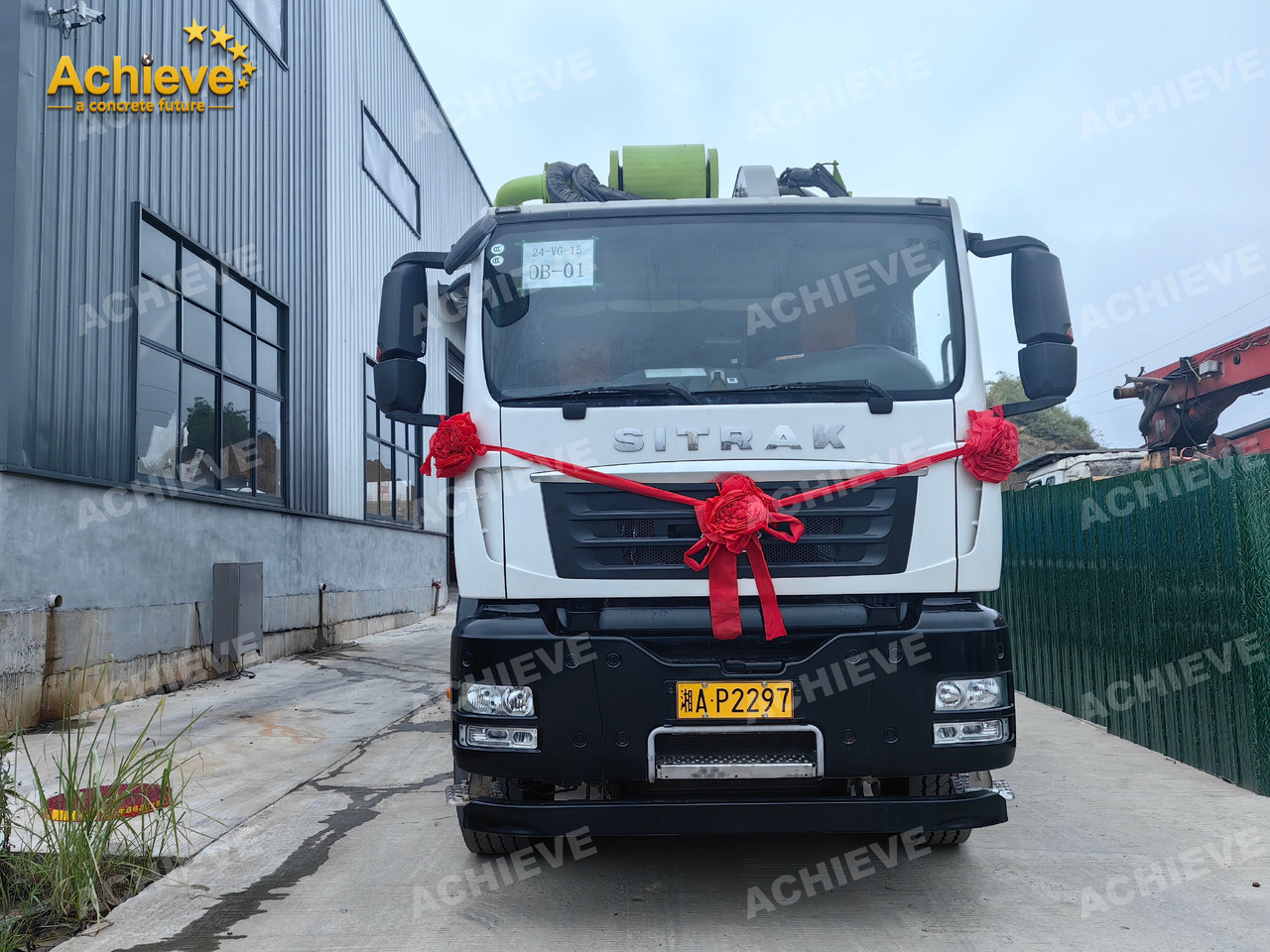 Zoomlion Zoomlion 70M 70X-6RZ Concrete pump truck ACTROS 4141 【ACHIEVE】TOP CONDITION!!! - Auto pumpa za beton: slika 3 Zoomlion Zoomlion 70M 70X-6RZ Concrete pump truck ACTROS 4141 【ACHIEVE】TOP CONDITION!!! - Auto pumpa za beton: slika 3