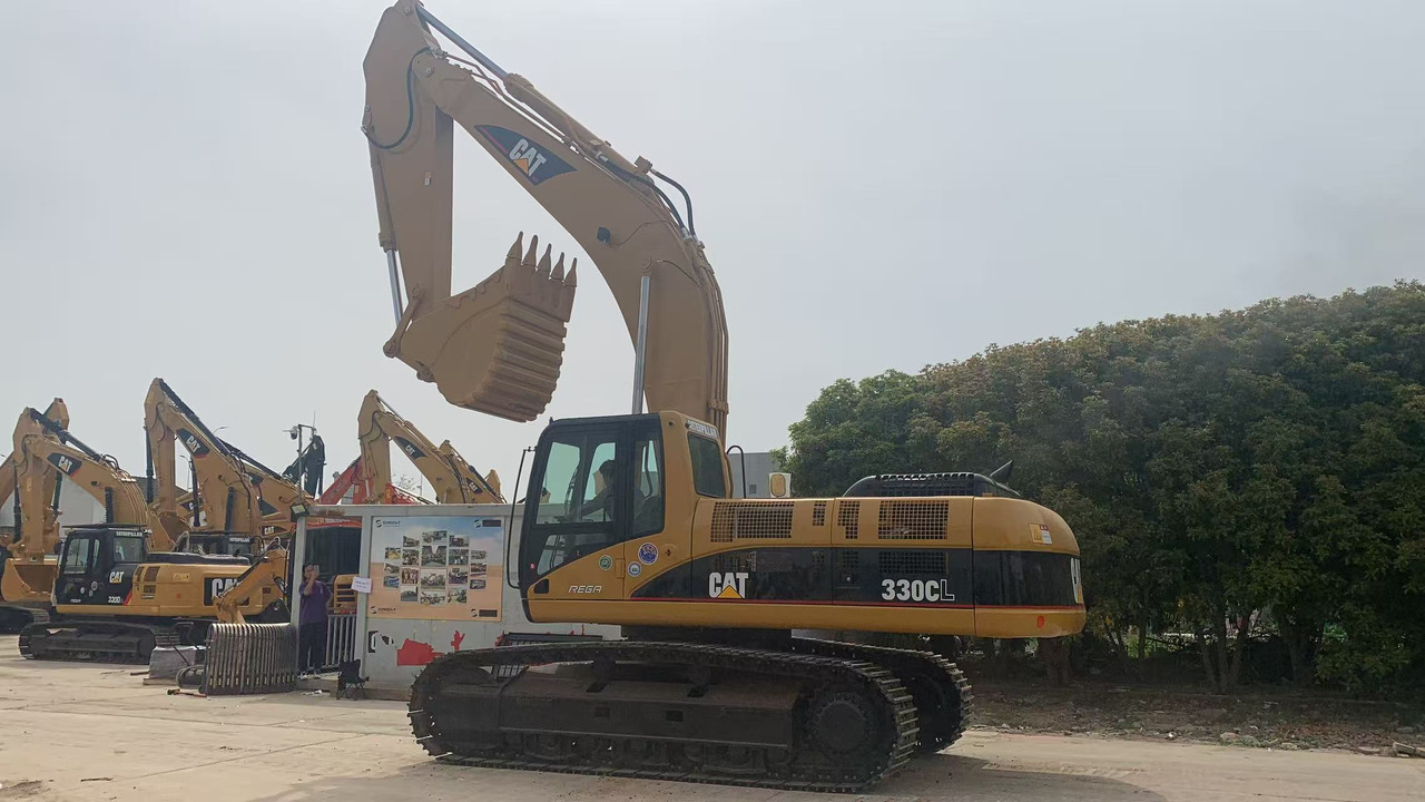 Caterpillar Mining Excavator 30 ton Excavator Machine CAT 330CL, 330BL - Bager guseničar: slika 3 Caterpillar Mining Excavator 30 ton Excavator Machine CAT 330CL, 330BL - Bager guseničar: slika 3