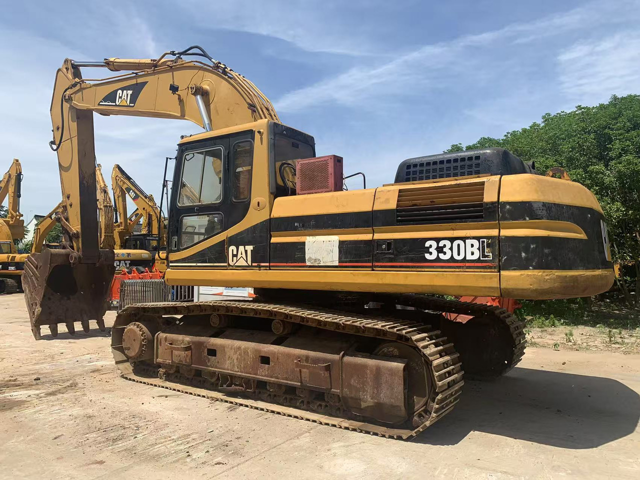 Caterpillar Secondhand Excavator CAT 330BL Original Excavator - Bager guseničar: slika 2 Caterpillar Secondhand Excavator CAT 330BL Original Excavator - Bager guseničar: slika 2
