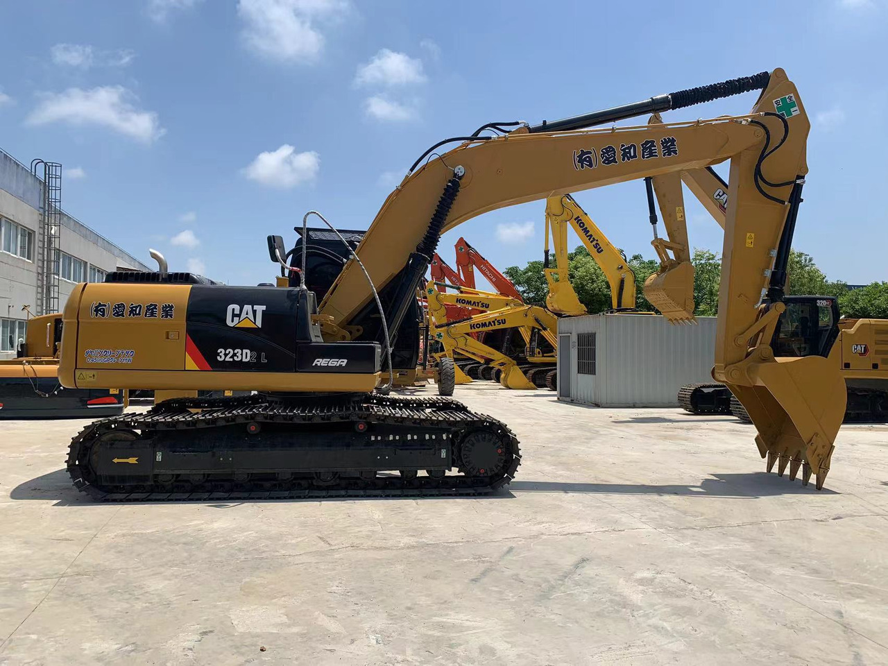 Caterpillar Tracked Excavator CAT 323D, 323D2 for Bolivia - Bager guseničar: slika 1 Caterpillar Tracked Excavator CAT 323D, 323D2 for Bolivia - Bager guseničar: slika 1