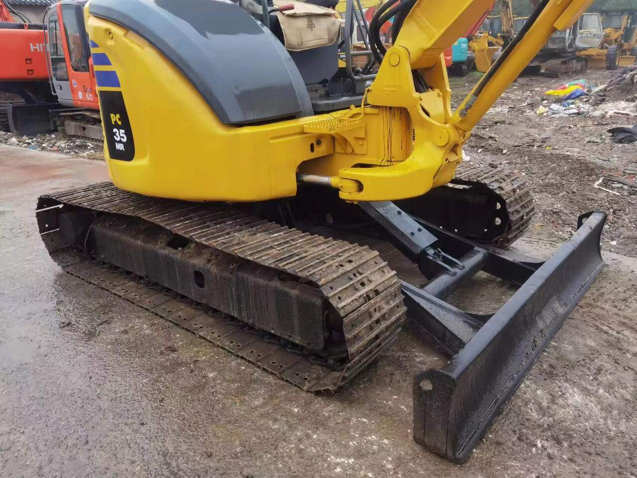 KOMATSU PC35MR - Mini bager: slika 2 KOMATSU PC35MR - Mini bager: slika 2