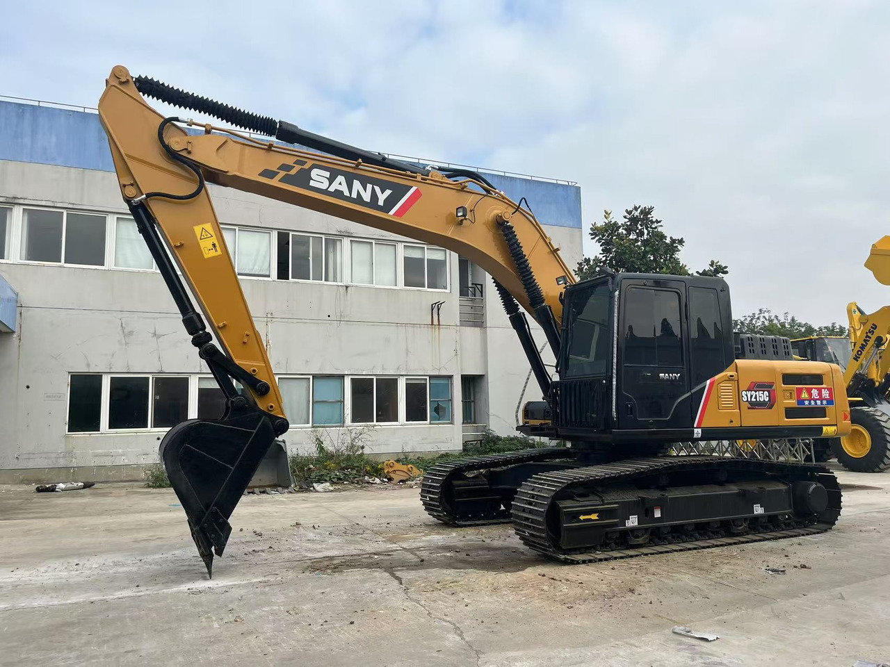 Sany SY215C Used Excavator Mitsubishi Engine - Bager guseničar: slika 5 Sany SY215C Used Excavator Mitsubishi Engine - Bager guseničar: slika 5