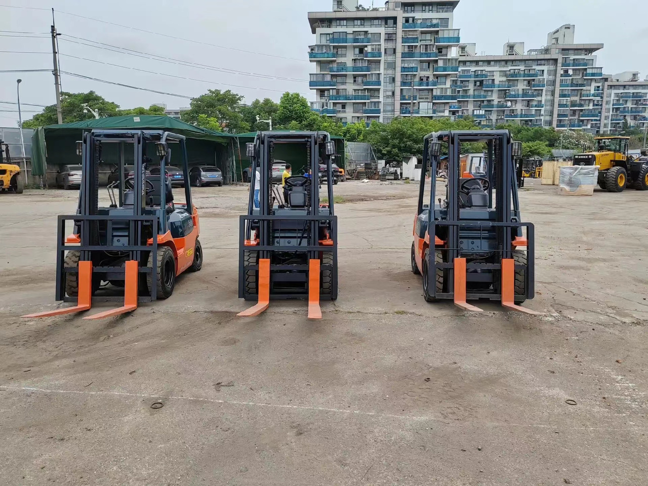Toyota 3 ton Forklift FD30 with Free Lift, Side Shifter, Clamp - Dizel viljuškar: slika 4 Toyota 3 ton Forklift FD30 with Free Lift, Side Shifter, Clamp - Dizel viljuškar: slika 4