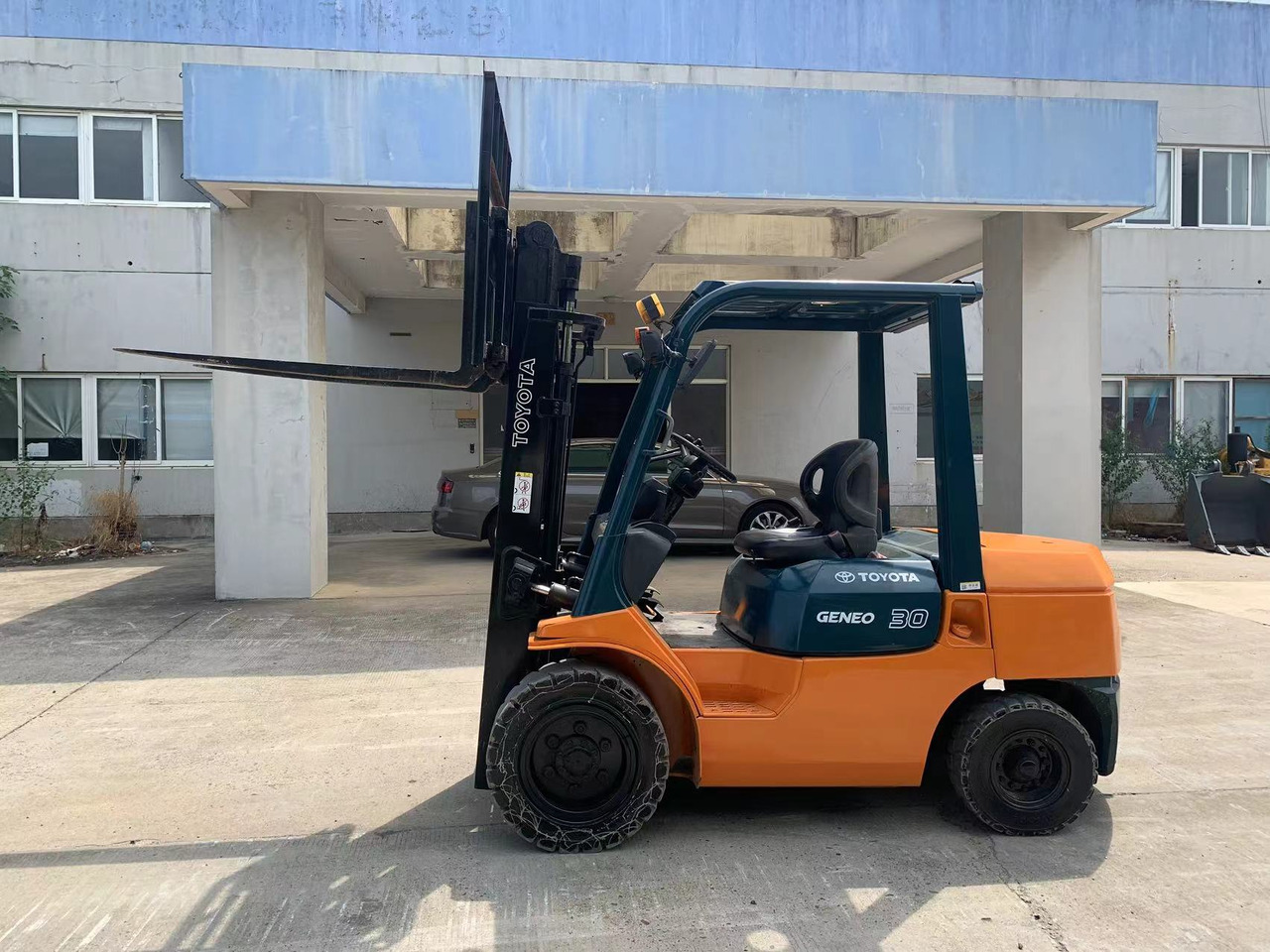 Toyota Forklift 3 ton Diesel Forklift FD30 with Side Shifter - Dizel viljuškar: slika 2 Toyota Forklift 3 ton Diesel Forklift FD30 with Side Shifter - Dizel viljuškar: slika 2