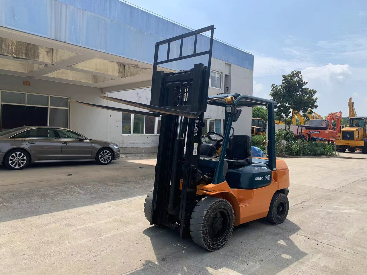 Toyota Forklift 3 ton Diesel Forklift FD30 with Side Shifter - Dizel viljuškar: slika 5 Toyota Forklift 3 ton Diesel Forklift FD30 with Side Shifter - Dizel viljuškar: slika 5