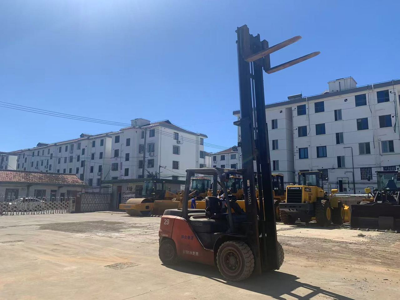 Toyota Forklift 5 ton Diesel Forklift FD50 with 5m High Mast - Dizel viljuškar: slika 2 Toyota Forklift 5 ton Diesel Forklift FD50 with 5m High Mast - Dizel viljuškar: slika 2