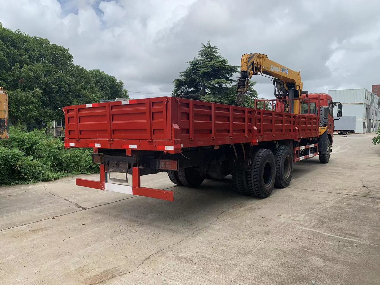 XCMG KSQS250-4 Truck-mounted Crane 10 ton Portable Crane - Pokretni kran: slika 2 XCMG KSQS250-4 Truck-mounted Crane 10 ton Portable Crane - Pokretni kran: slika 2
