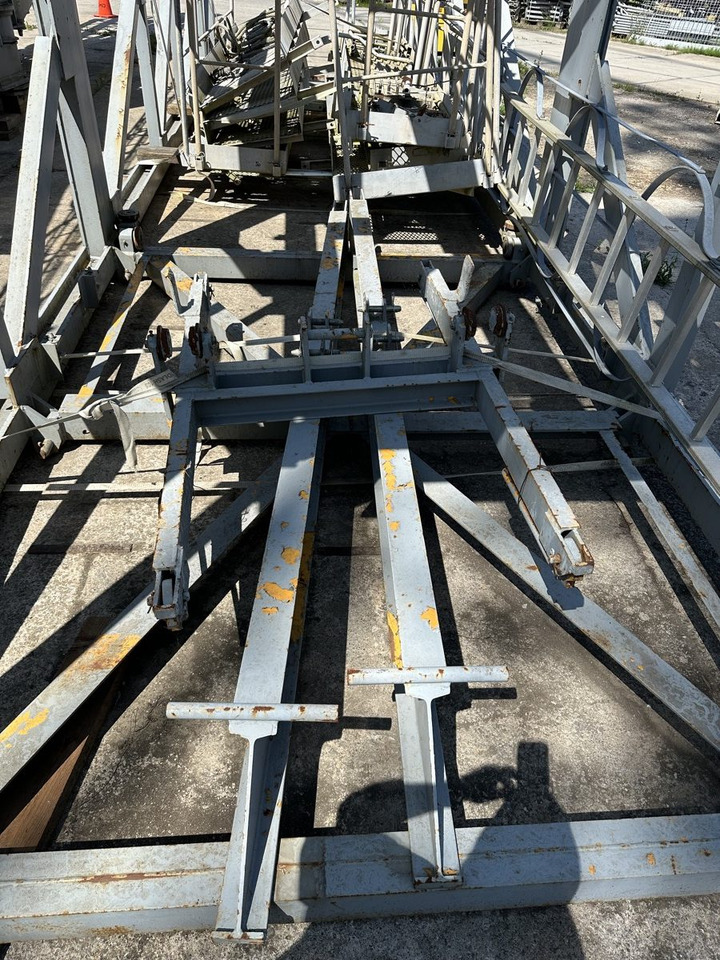 POTAIN T60A telescopic cage - Toranjski kran: slika 3 POTAIN T60A telescopic cage - Toranjski kran: slika 3