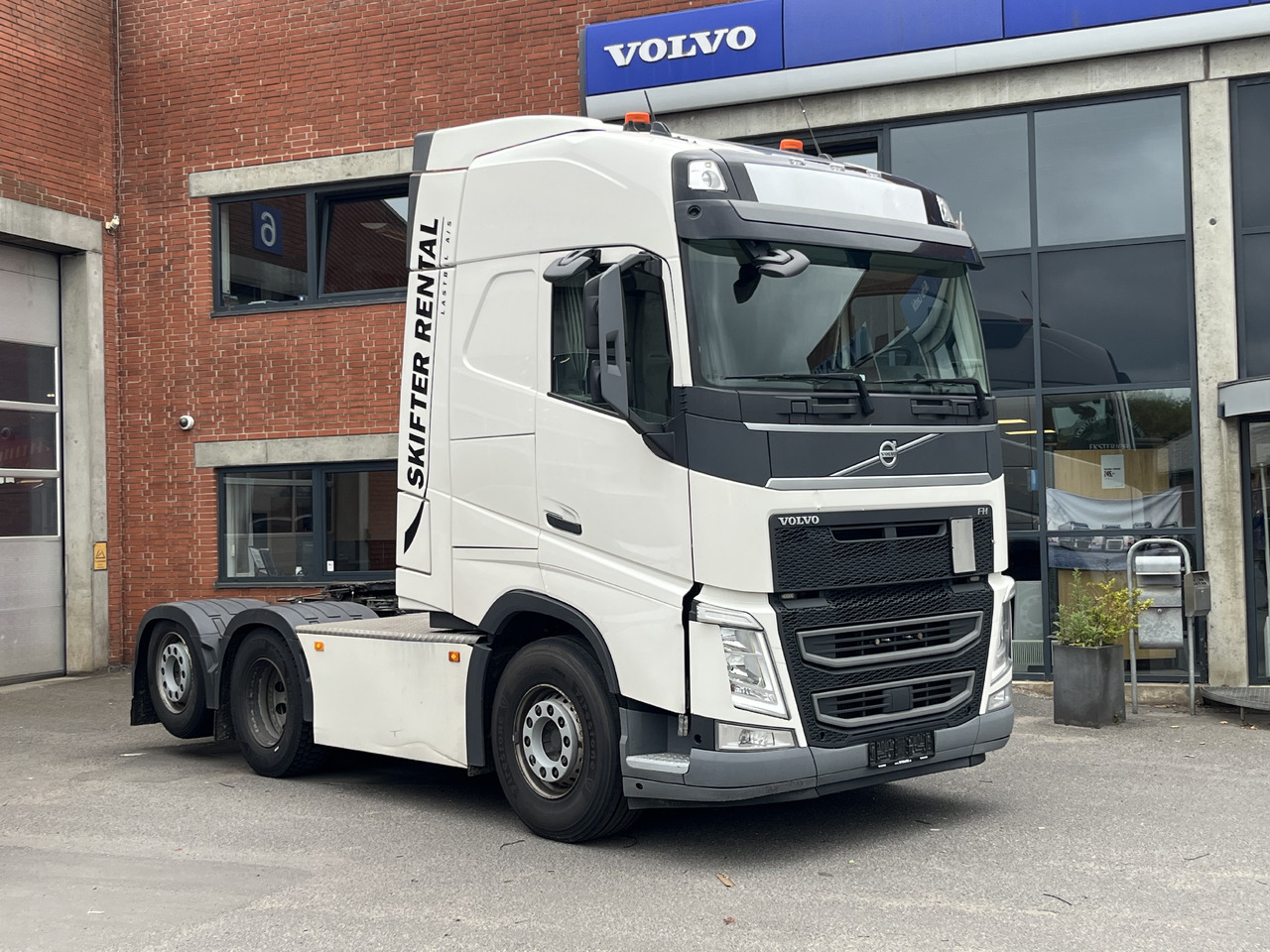 Volvo FH 500 6x2 - Tegljač: slika 1 Volvo FH 500 6x2 - Tegljač: slika 1