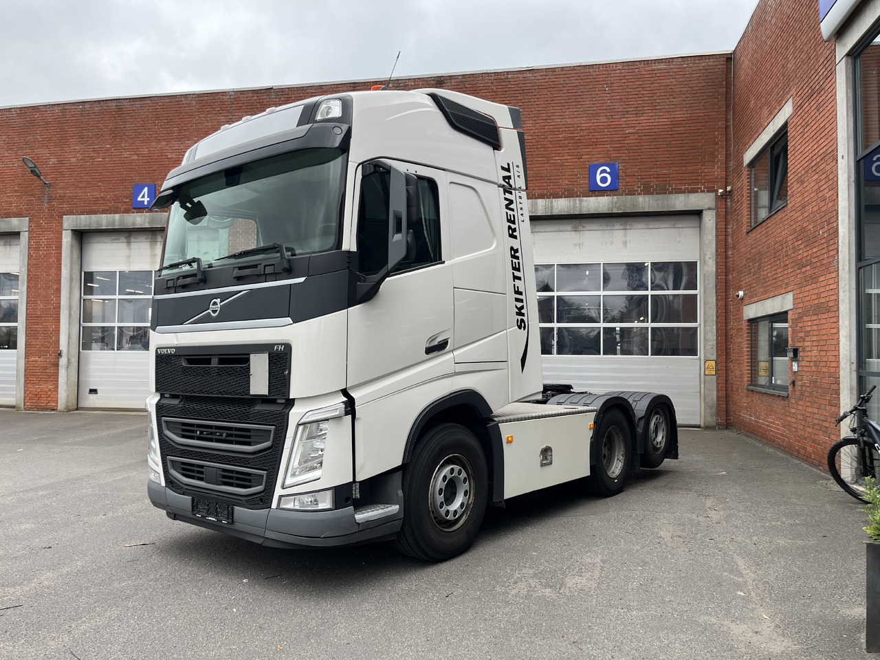 Volvo FH 500 6x2 - Tegljač: slika 2 Volvo FH 500 6x2 - Tegljač: slika 2