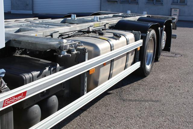 Mercedes-Benz Actros 2548LL HUBRAHMEN - Kamion za prevoz kontejnera/ Kamion sa promenjivim sandukom: slika 4 Mercedes-Benz Actros 2548LL HUBRAHMEN - Kamion za prevoz kontejnera/ Kamion sa promenjivim sandukom: slika 4