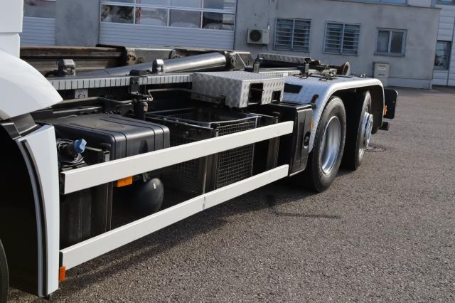 Mercedes-Benz Antos 2551 ENA - Kamion sa hidrauličnom kukom: slika 4 Mercedes-Benz Antos 2551 ENA - Kamion sa hidrauličnom kukom: slika 4