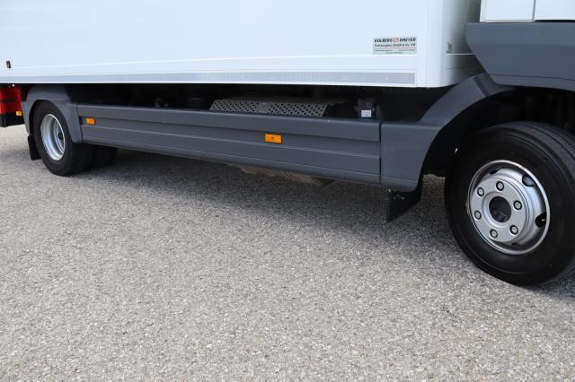 Mercedes-Benz Atego 1218 L nR - Kamion sa zatvorenim sandukom: slika 2 Mercedes-Benz Atego 1218 L nR - Kamion sa zatvorenim sandukom: slika 2