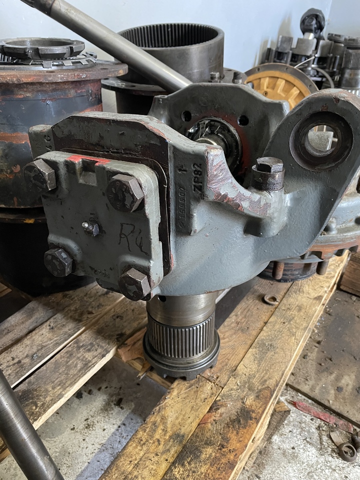 LIEBHERR A900C - Rukavc točka za Bager točkaš: slika 2 LIEBHERR A900C - Rukavc točka za Bager točkaš: slika 2