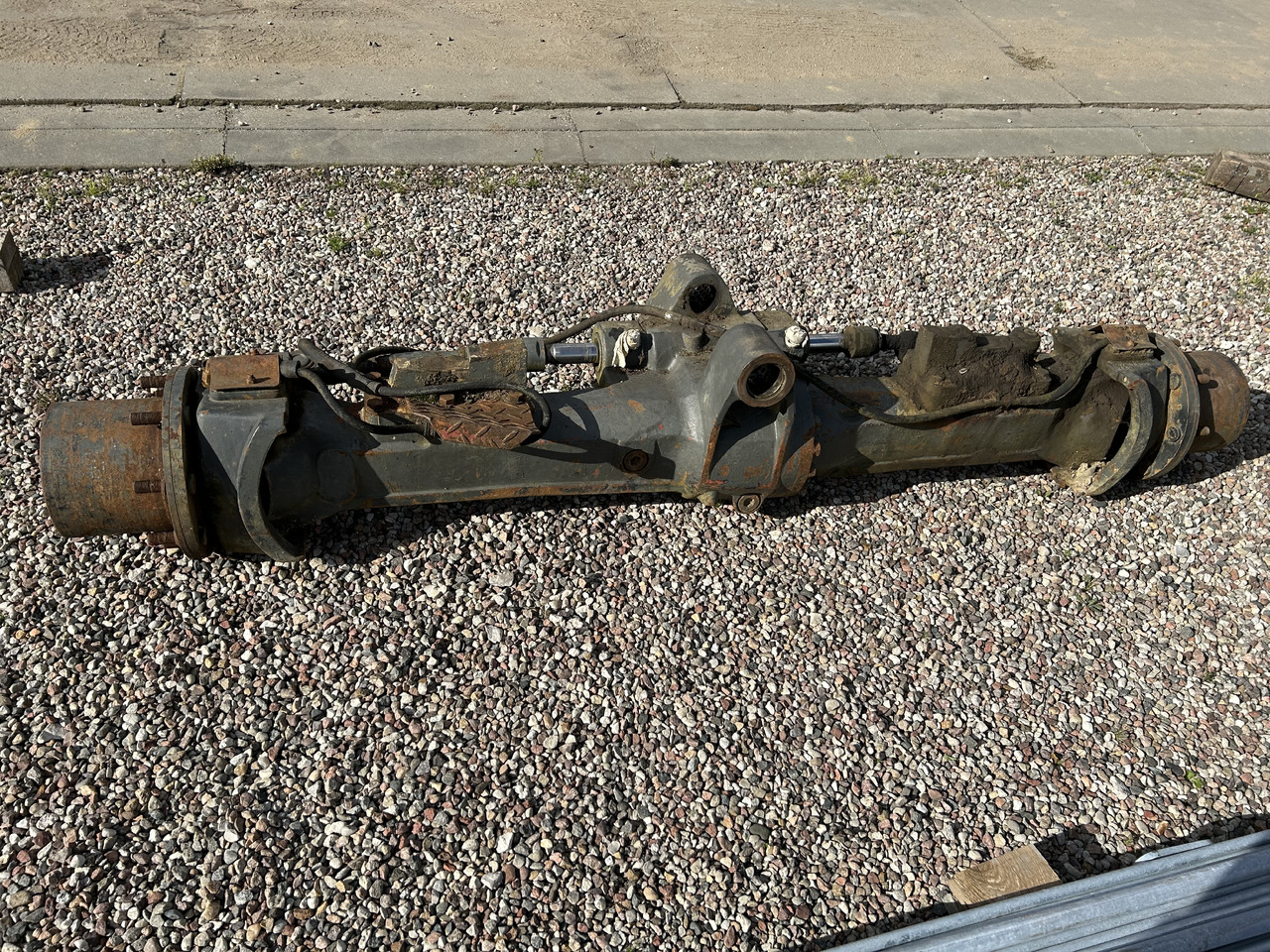 ZF APL-B745 - Prednja osovina za Bager: slika 4 ZF APL-B745 - Prednja osovina za Bager: slika 4