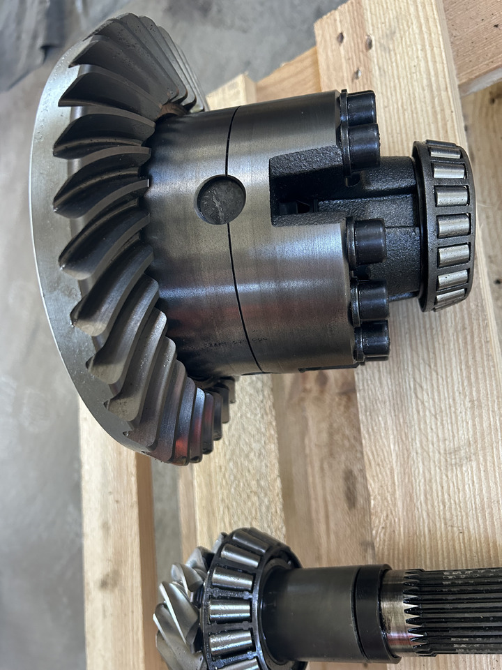 ZF MT-E3050 - Diferencijalna brzina za Bager: slika 5 ZF MT-E3050 - Diferencijalna brzina za Bager: slika 5