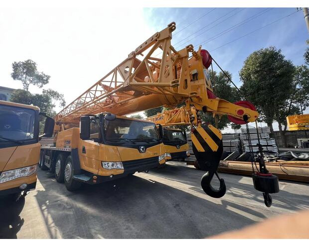 Pokretni kran 2021 XCMG QY50KC: slika 11