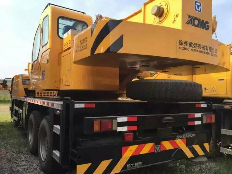 XCMG QY25K5 - Pokretni kran: slika 2 XCMG QY25K5 - Pokretni kran: slika 2