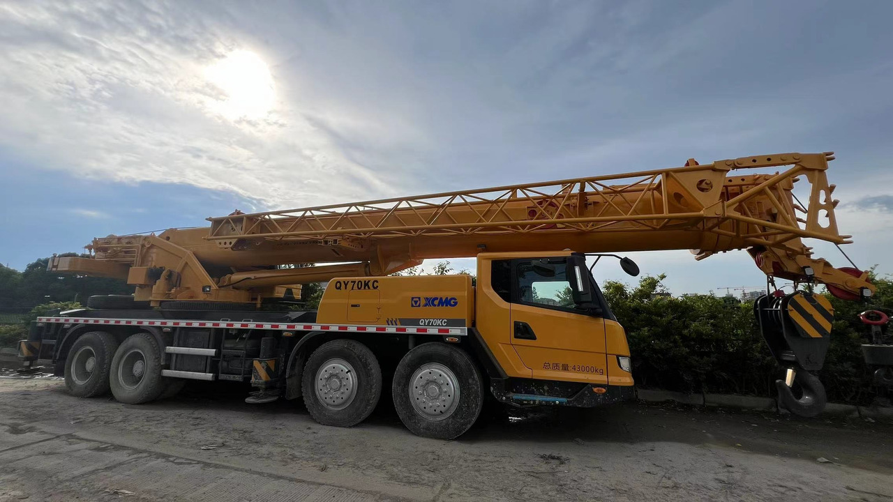 XCMG QY70KC - Pokretni kran: slika 1 XCMG QY70KC - Pokretni kran: slika 1