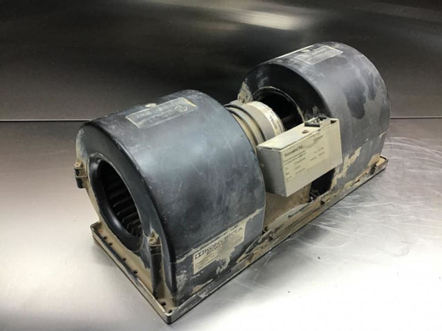 Liebherr Blower - Ventilator kabine: slika 4 Liebherr Blower - Ventilator kabine: slika 4