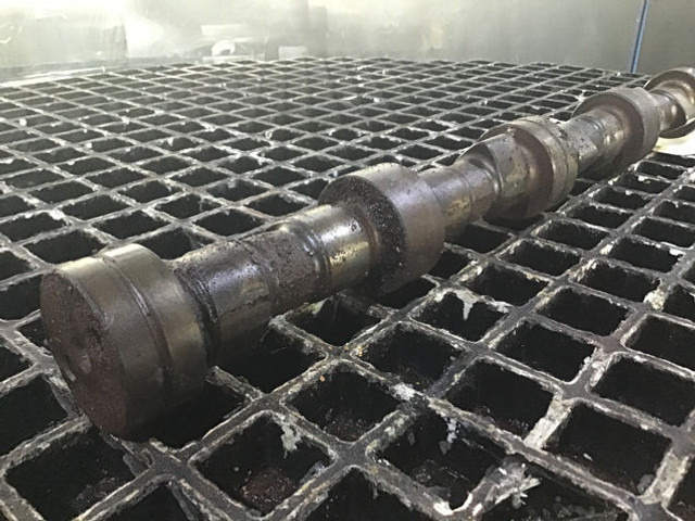 Liebherr Camshaft D834 - Bregasta osovina: slika 2 Liebherr Camshaft D834 - Bregasta osovina: slika 2