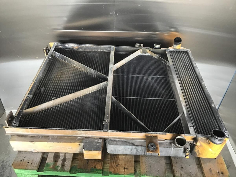 Liebherr Combined Radiator - Radijator: slika 2 Liebherr Combined Radiator - Radijator: slika 2